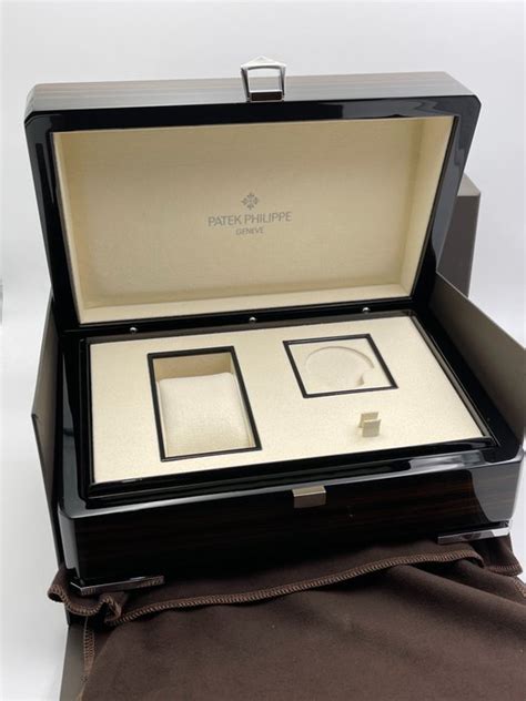 patek philippe box dimensions